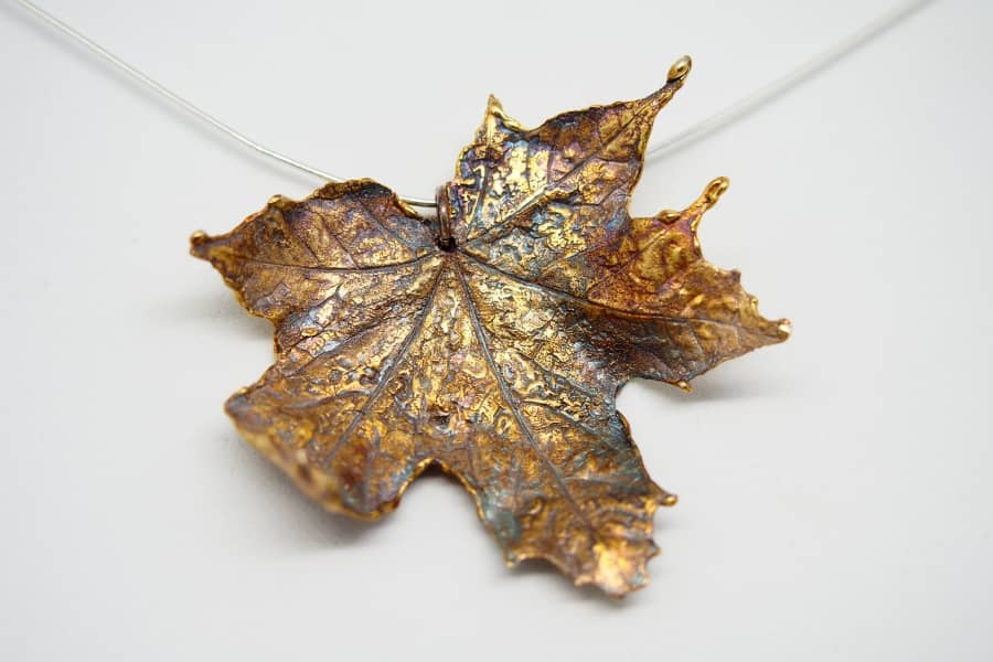 Despre noi - Art Clay Silver leaf 1