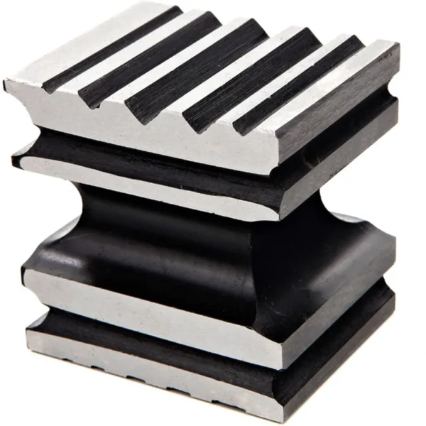 Bloc cu caneluri pentru formare metal