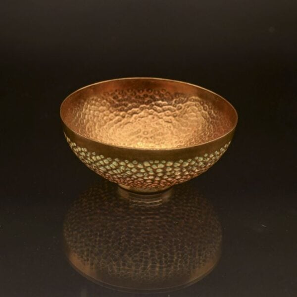 Clément Marquaire – Creating bronze bowls