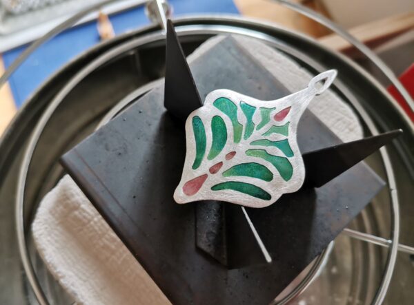 Champlevé Enameling – The Chemistry of Glass with Metal - image 2