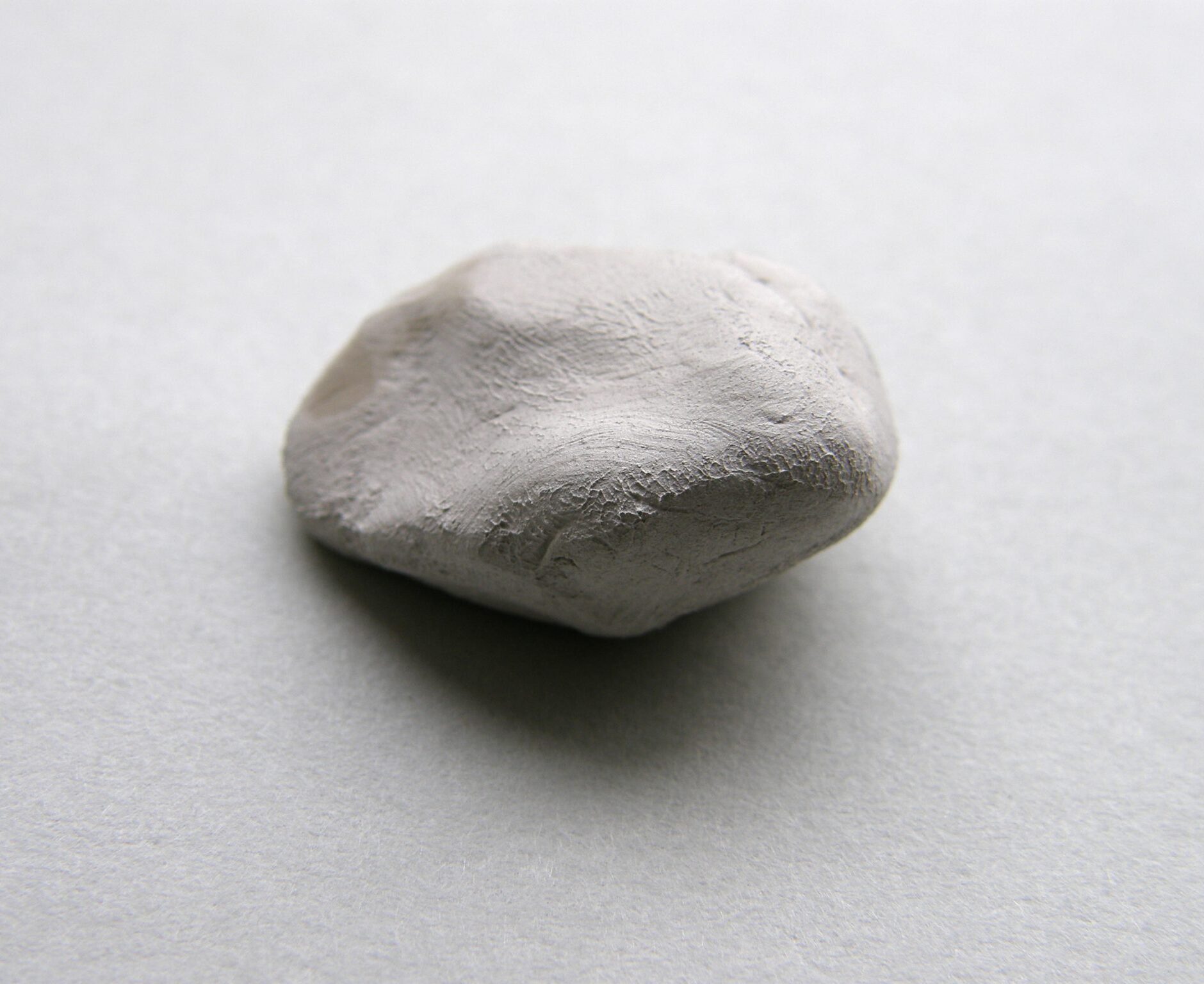 Cum se lucrează metal clay - Rehidratarea Lutului 2048x1536 1 e1737468986926
