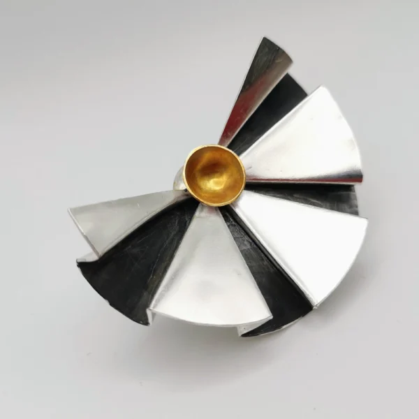 Curved Fold Forming – Tehnica origami aplicată în bijuterie - imagine 4