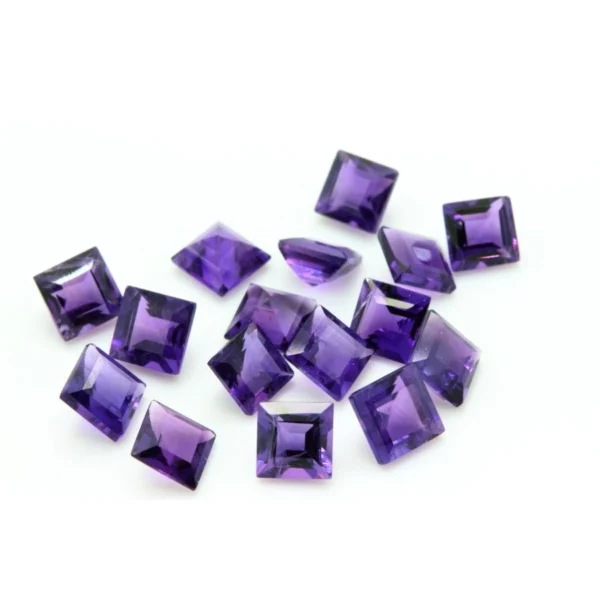 Gema sintetica – Preciosa – forma patrat – ametist 3 x 3 mm - imagine 2