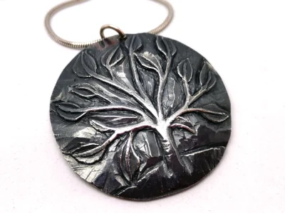 Sculptura-in-metal-caly
