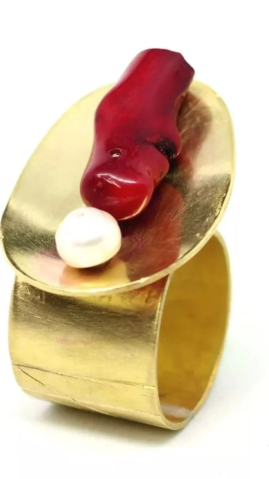 20 - 21 DECEMBRIE - Tehnici de bază în bijuteria traditională - ultimul curs din acest an.
Învață cum se fac bijuteriile alaturi de instructorul Daniel Voicu, la Artkimia.